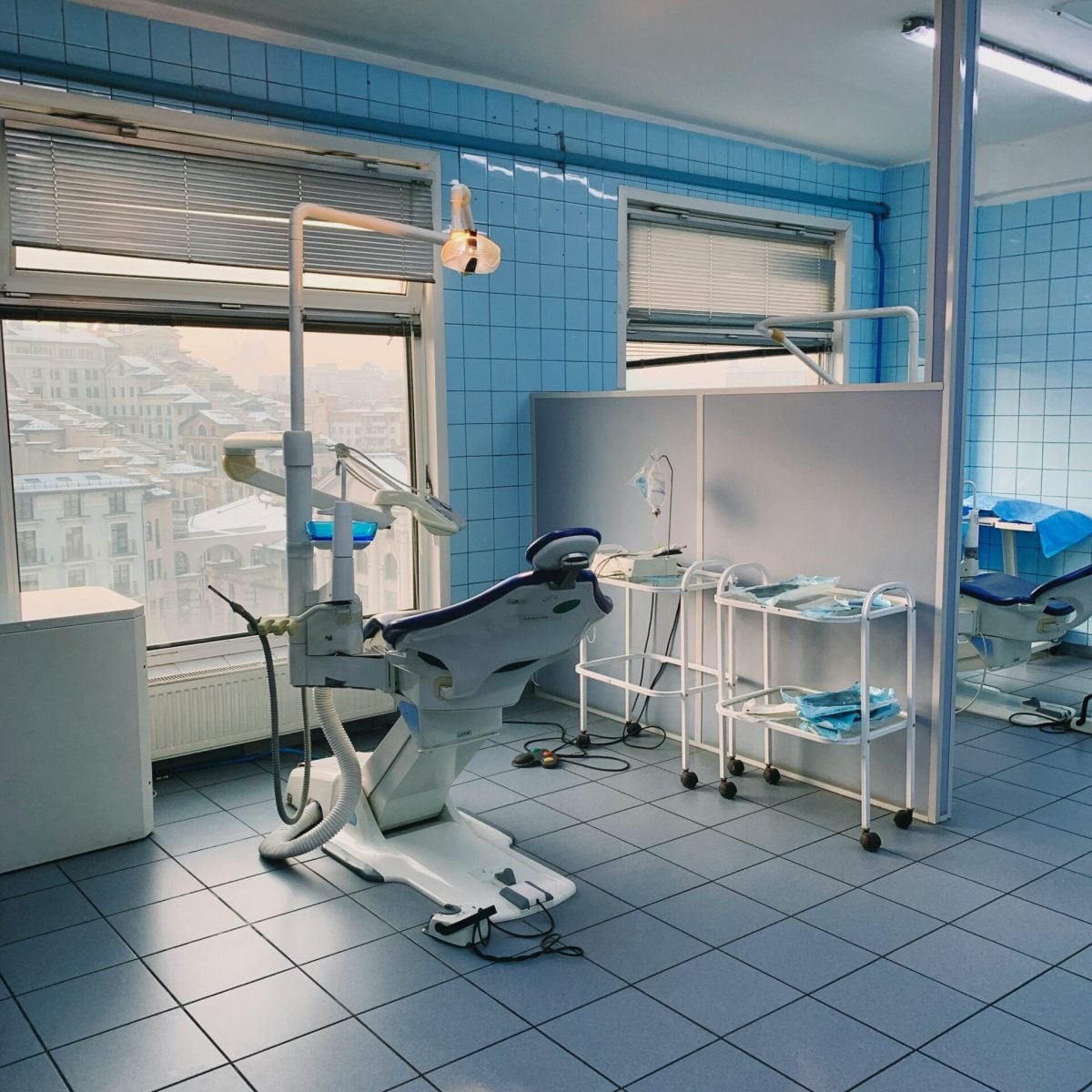 alexander-ugolkov-unpmq8bHqek-unsplash